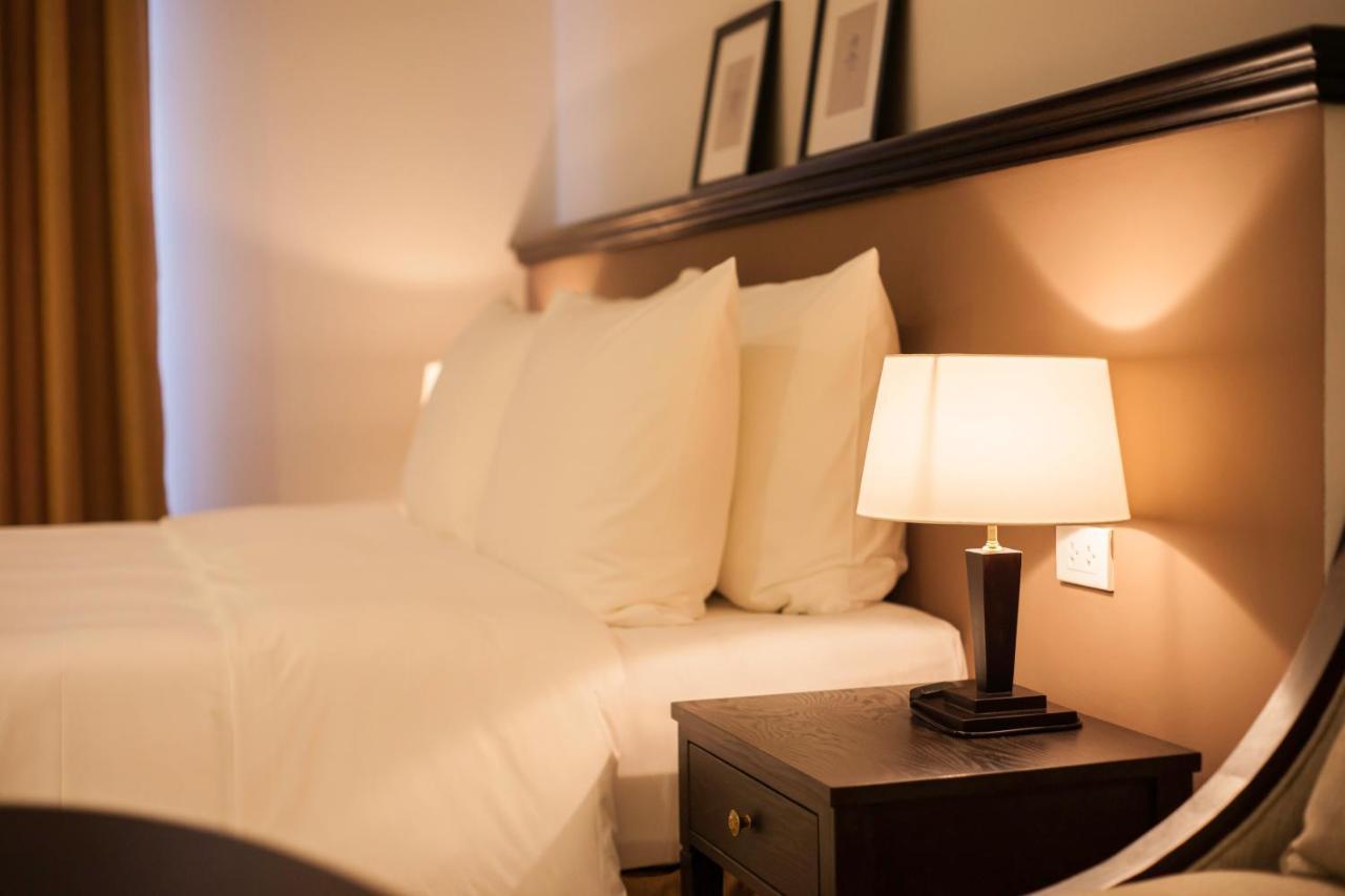 The Alcove Library Hotel Хошимін Екстер'єр фото